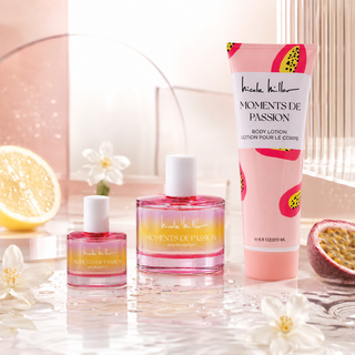 Nicole Miller Moments De Passion 3-Piece Gift Set
